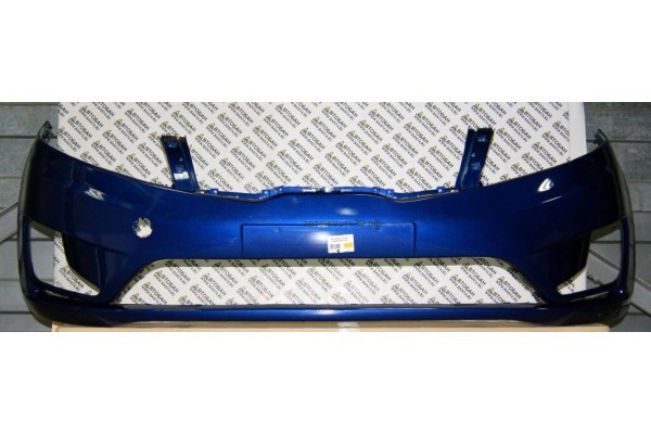 Бампер передний Kia Rio 2011-2015 Синий металлик WGM (Ослепительно-синий)